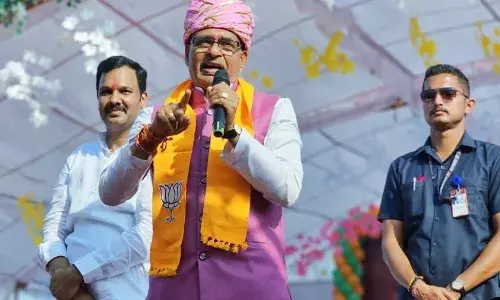 हम विकास के डबल इंजन, राहुल-प्रियंका कांग्रेस के डबल मनोरंजनः शिवराज