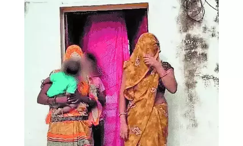 जुए में तीन हजार हारा...तो पत्नी का कर दिया सौदा