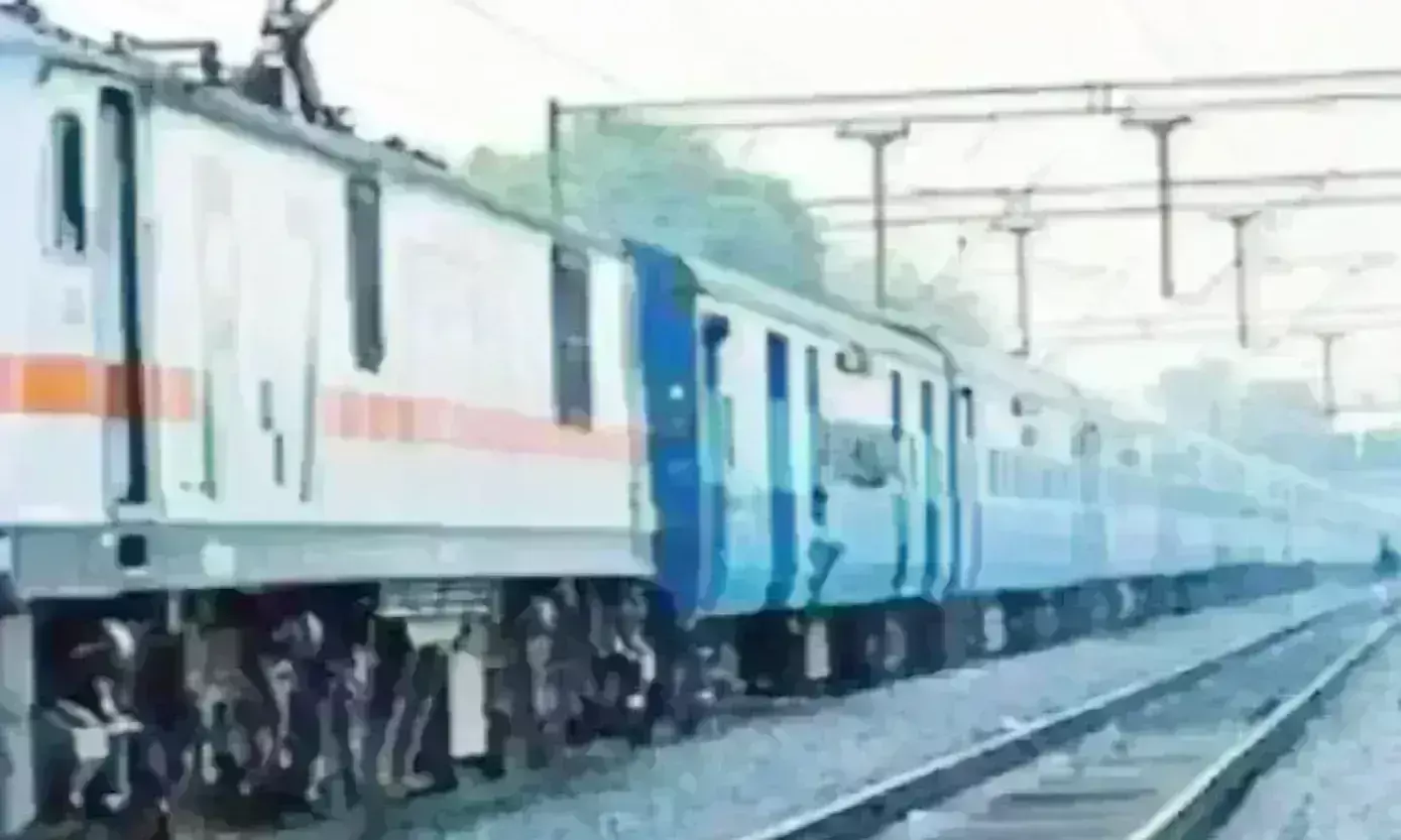 तत्काल टिकट का भरोसा नहीं, अधिकांश ट्रेनों में मिल रही वेटिंग तत्काल टिकट का भरोसा नहीं, अधिकांश ट्रेनों में मिल रही वेटिंग