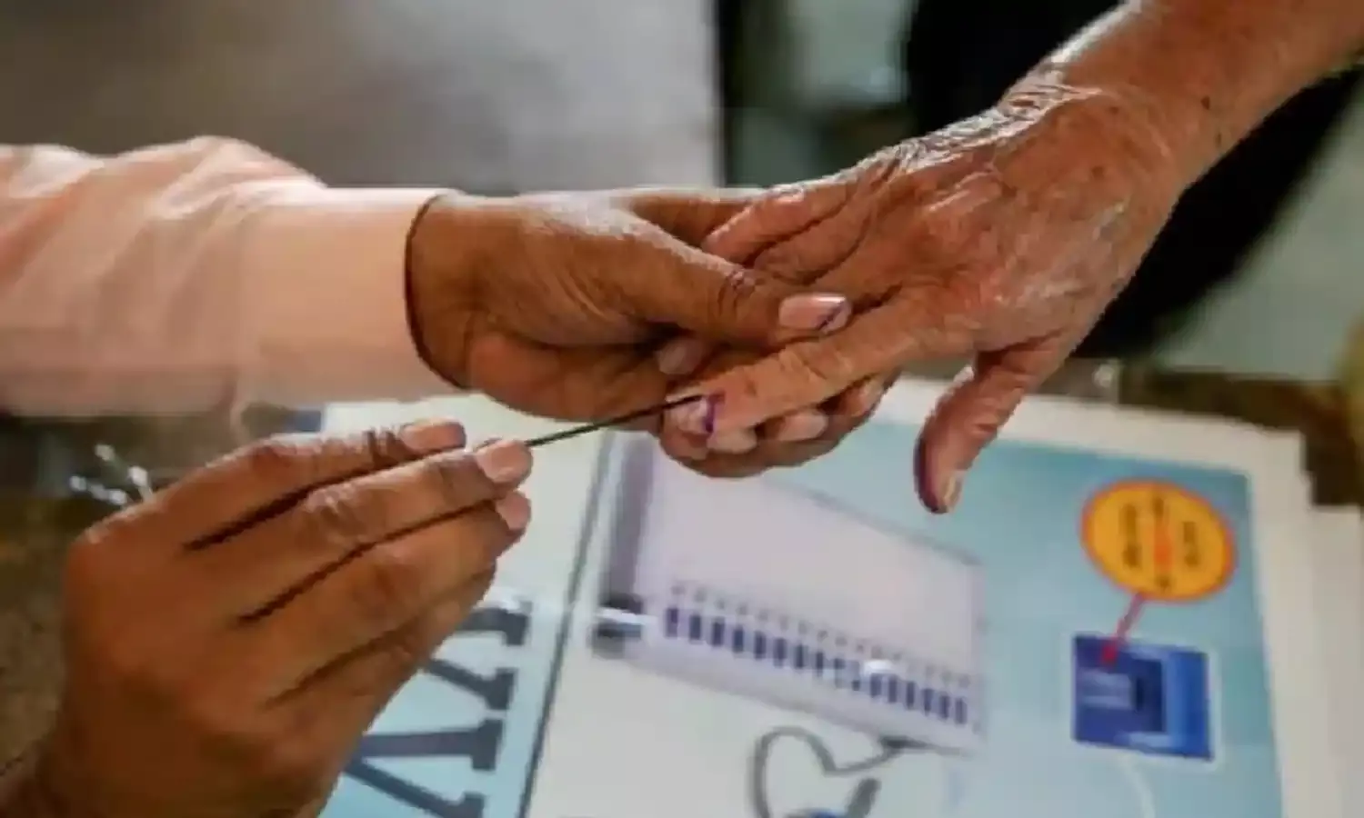 जबलपुर में 18.71 लाख से अधिक हैं मतदाता, 83 उम्मीदवारों में से चुनेंगे अपने जनप्रतिनिधि