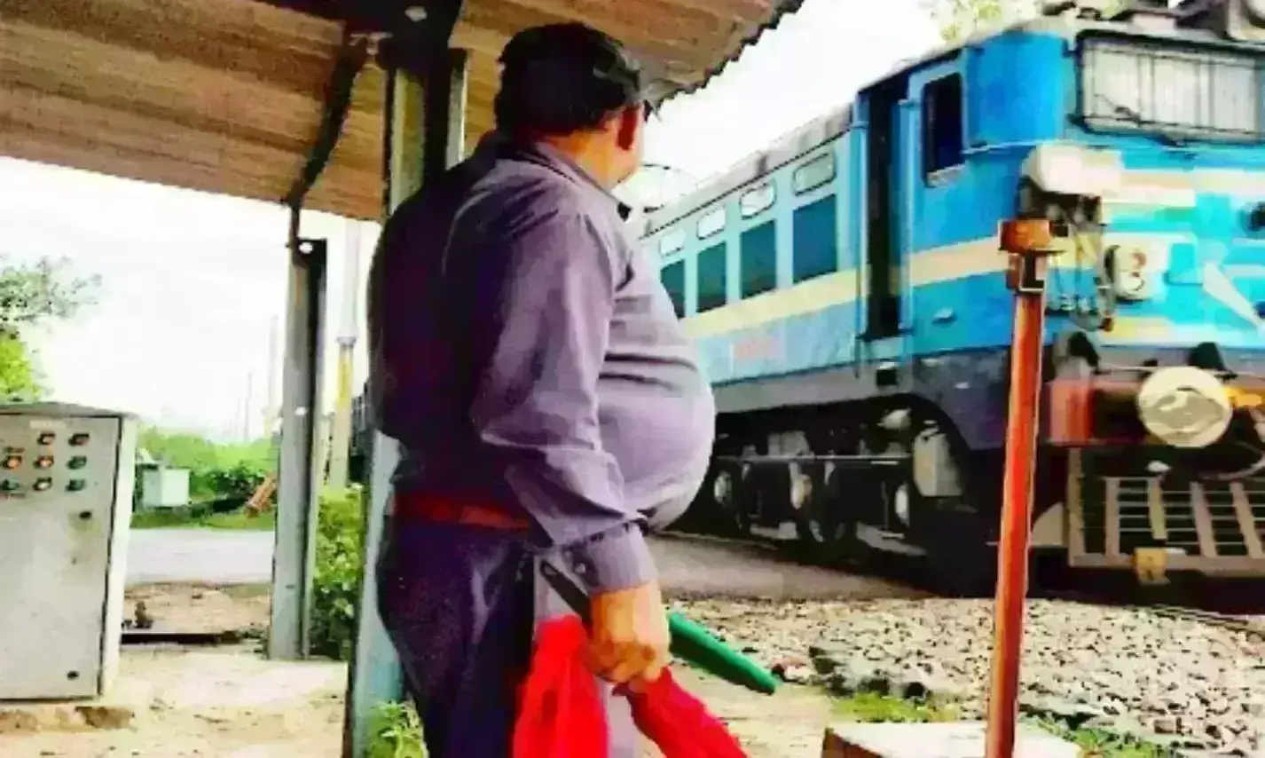 अब गेटमैन के लिए गेट लॉज में बनेंगे शौचालय