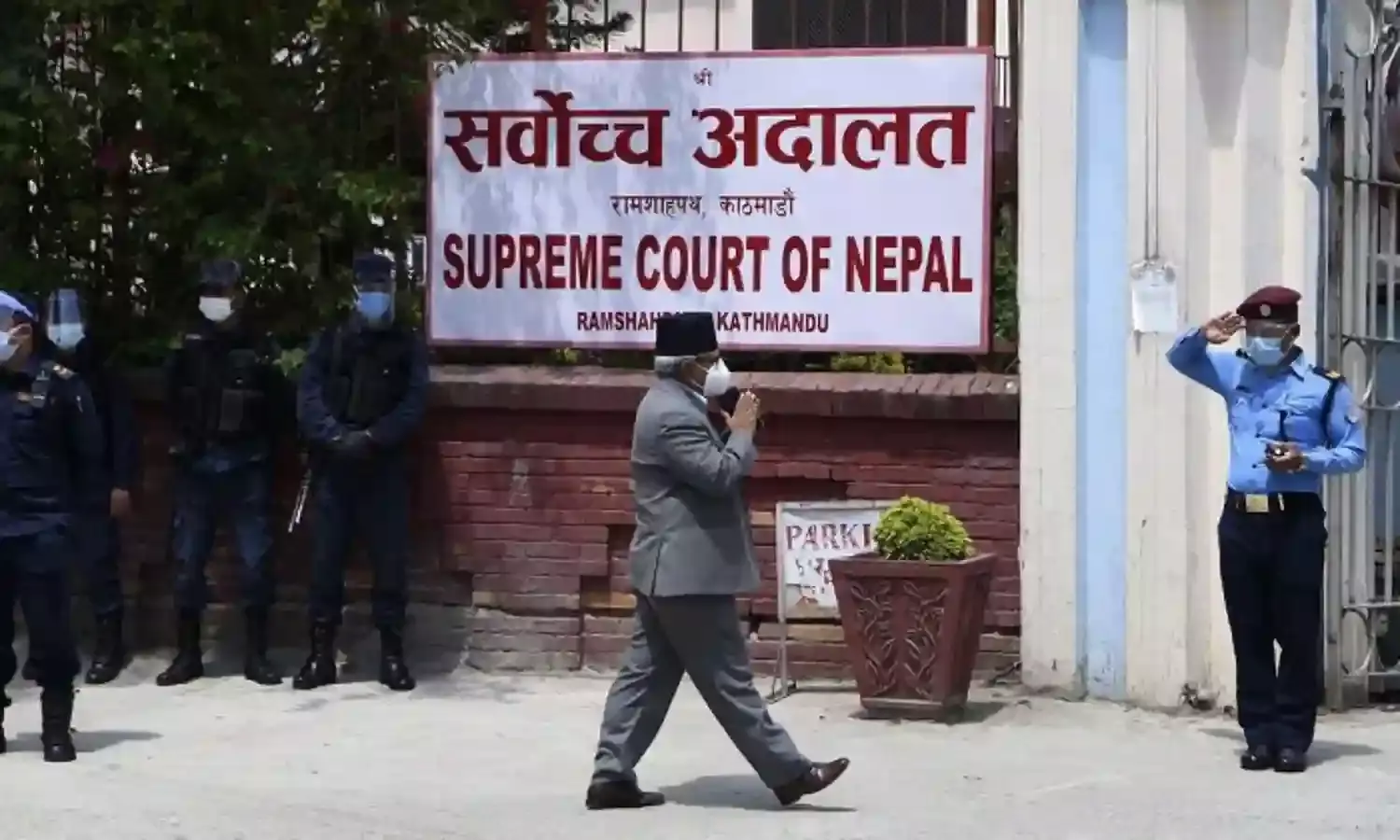 नेपाल में टिकटॉक पर प्रतिबंध का मामला सुप्रीम कोर्ट पहुंचा, दायर 08 याचिकाओं पर सोमवार से सुनवाई