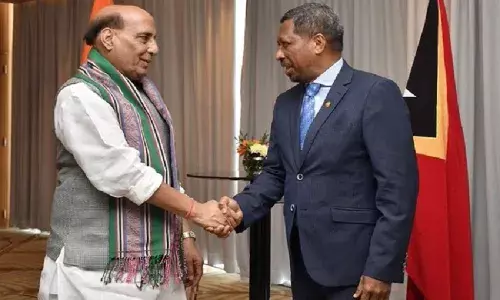 राजनाथ ने जकार्ता में तिमोर-लेस्ते के रक्षा मंत्री को दिया भारत के समर्थन का भरोसा