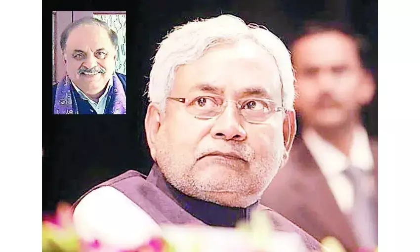 क्या नीतीश वाकई अपना आपा खो रहे हैं