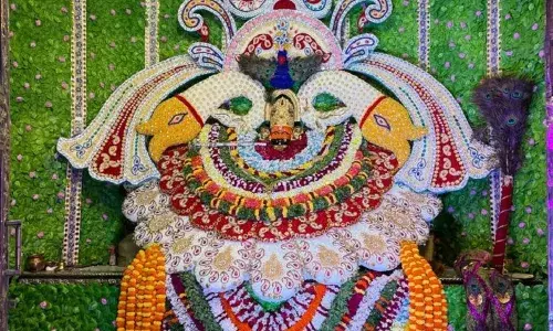 श्री श्याम निशान यात्रा आज से होगा श्याम महोत्सव का शुभारंभ