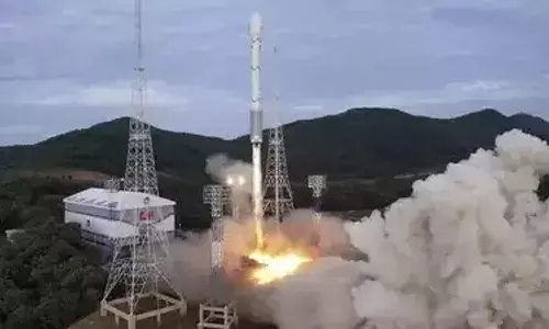 उत्तर कोरिया की जासूसी सेटेलाइट लॉन्च होने के बाद जापान ने जारी की आपातकालीन चेतावनी