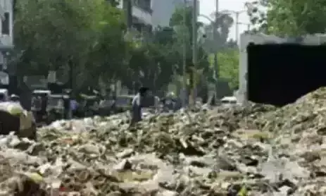 वायु प्रदूषण कम करने निगम का अभियान जारी, 32 टन सीएंडडी वेस्ट हटाया