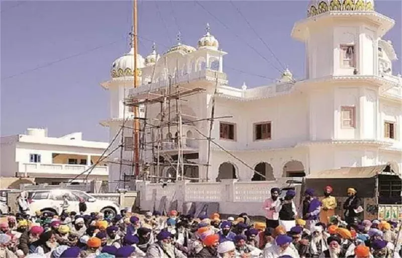 गुरु नानक देव की जयंती पर सिख तीर्थयात्रियों के लिए पाकिस्तान ने जारी किए 3000 वीजा