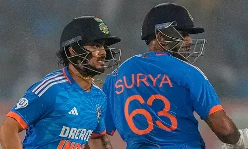 ईशान किशन ने खुलासा करते हुए कहा सूर्यकुमार यादव के साथ बातचीत कर ऑस्ट्रेलिया के खिलाफ पहले टी20 मैच मदद मिली ।