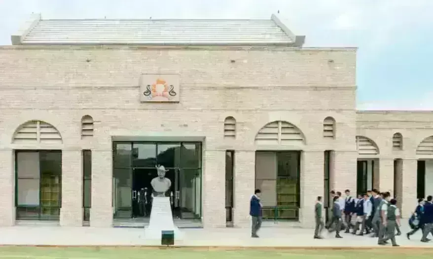 एंटरप्रेन्योर में साहस, संवेदना, मेहनत का होना बहुत आवश्यक एंटरप्रेन्योर में साहस, संवेदना, मेहनत का होना बहुत आवश्यक