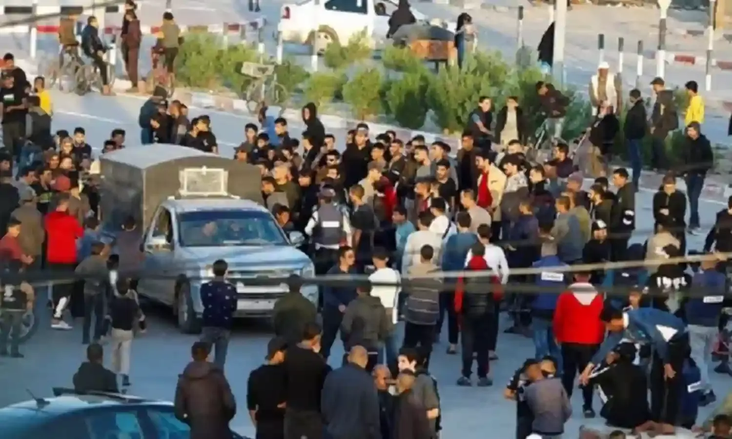 इजराइल-हमास के बीच युद्धविराम 24 घंटे के लिए बढ़ा