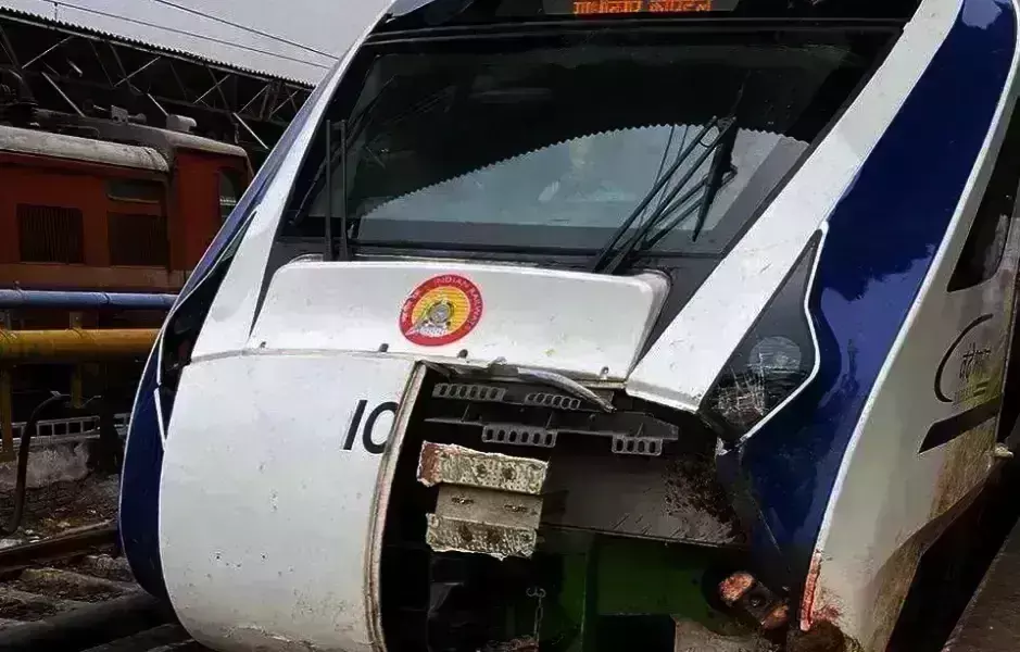 वंदे भारत एक्सप्रेस की नाक कटने पर खर्च होते है 50 हजार, रेलवे बनाएगा सुरक्षा दीवार वंदे भारत एक्सप्रेस की नाक कटने पर खर्च होते है 50 हजार, रेलवे बनाएगा सुरक्षा दीवार