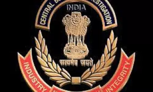 शिक्षक भर्ती घोटाला मामले में सीबीआई की पश्चिम बंगाल में छह स्थानों पर छापेमारी