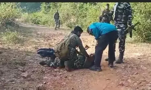 छत्तीसगढ़ के दंतेवाड़ा में आईईडी ब्लास्ट में सीआरपीएफ के दो जवान घायल