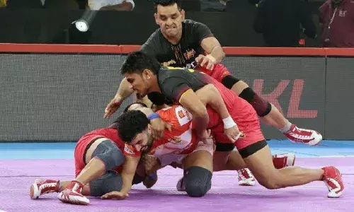 सोनू एक बार फिर चमके, बेंगलुरु बुल्स को हराकर गुजरात जायंट्स ने दर्ज की लगातार दूसरी जीत