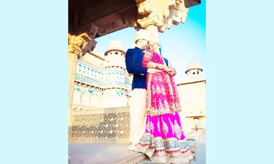 प्री वेडिंग शूट का क्रेज बढ़ा, ग्वालियर की प्राकृतिक सुंदरता बनी पहली पसंद प्री वेडिंग शूट का क्रेज बढ़ा, ग्वालियर की प्राकृतिक सुंदरता बनी पहली पसंद