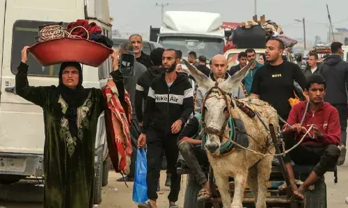 इजराइली सेना दक्षिणी गाजा के खान यूनिस पहुंची, जमीनी व हवाई हमले तेज