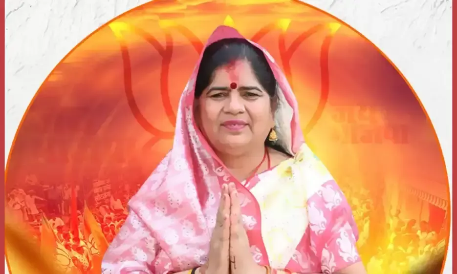 डबरा से हारी इमरती की टीम डबरा से हारी इमरती की टीम