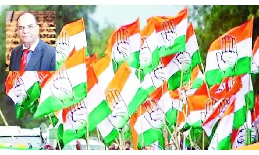 खुद के हाथों होता कांग्रेस का पतन