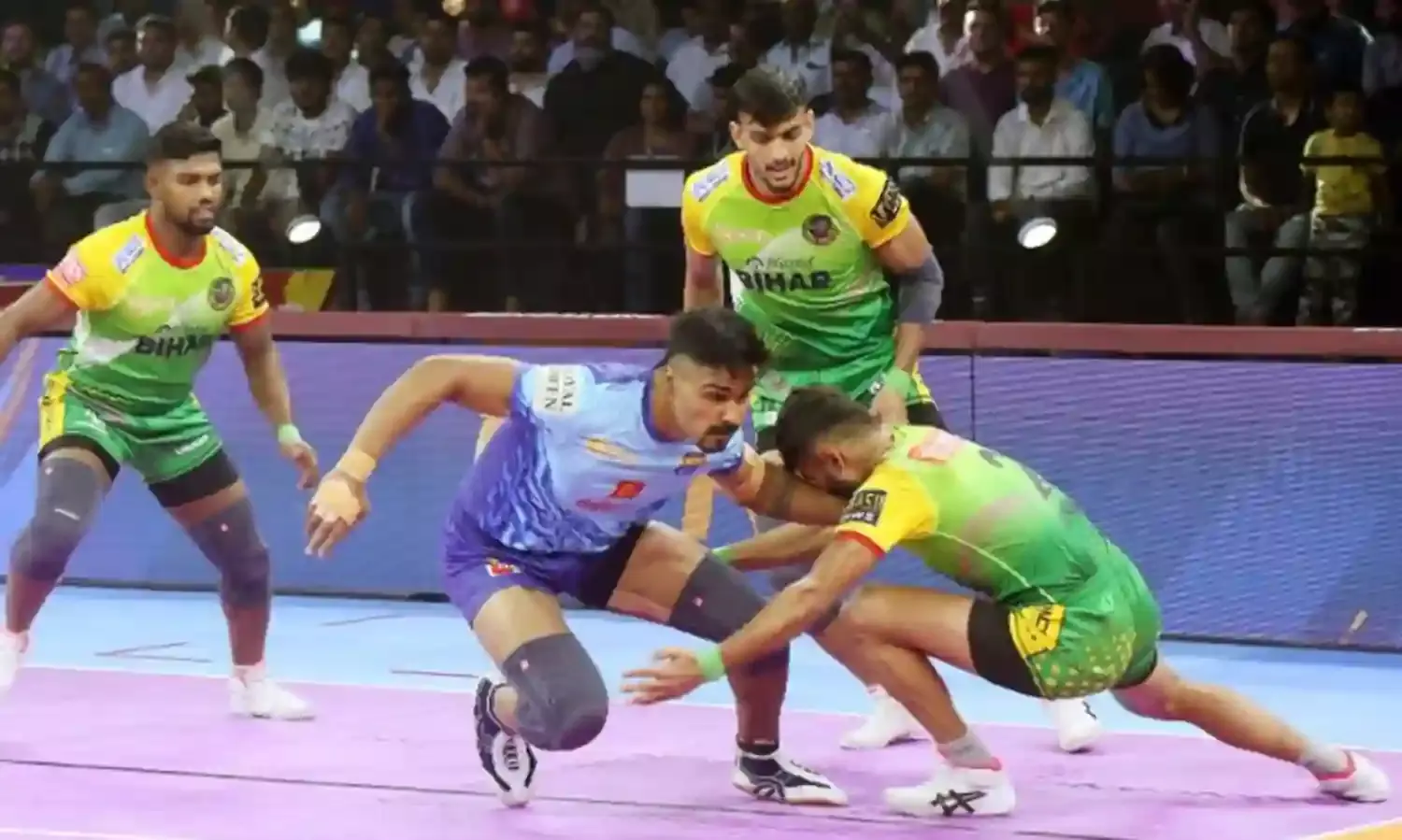 मनिंदर, नितिन और श्रीकांत ने लगाए शानदार सुपर 10, पटना पाइरेट्स को मिली पहली हार