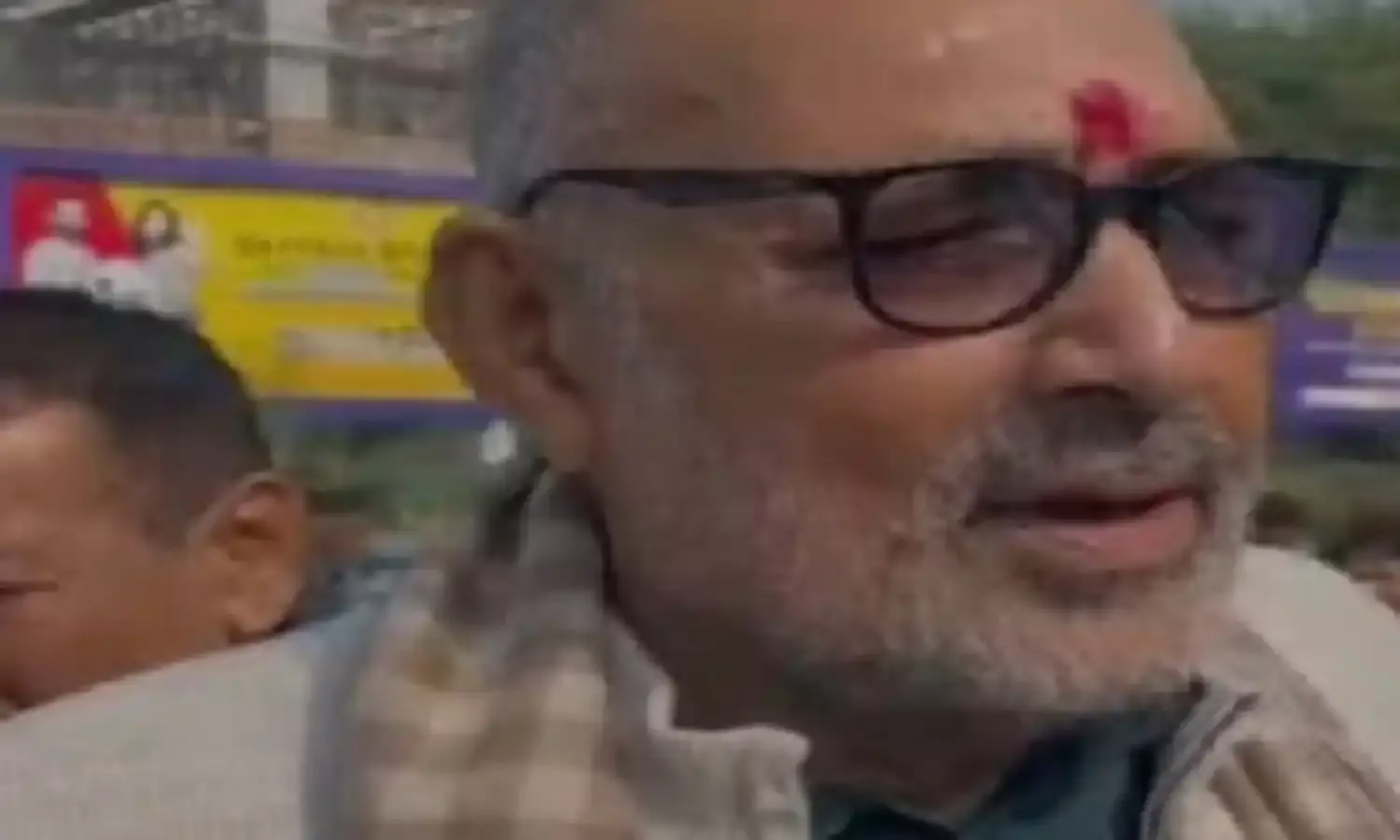 केंद्रीय मंत्री गिरिराज ने जदयू की बनारस रैली रद्द होने पर कसा तंज