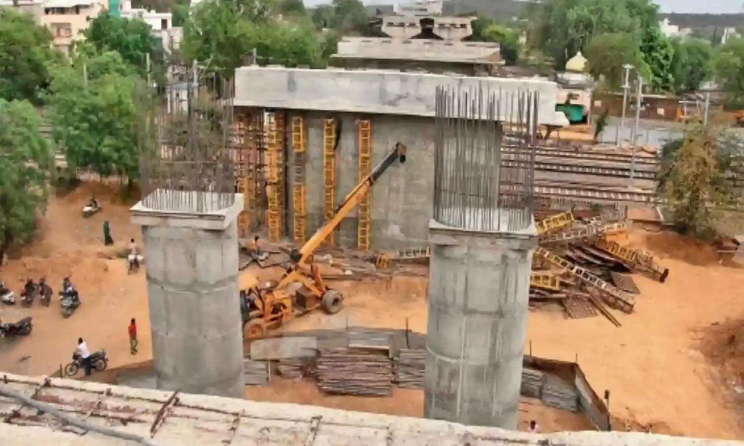 अभी रेलवे करेगा काम, फिर चार महीने पीडब्ल्यूडी उसके बाद शुरु होगा विवेकानंद नीडम आरओबी अभी रेलवे करेगा काम, फिर चार महीने पीडब्ल्यूडी उसके बाद शुरु होगा विवेकानंद नीडम आरओबी