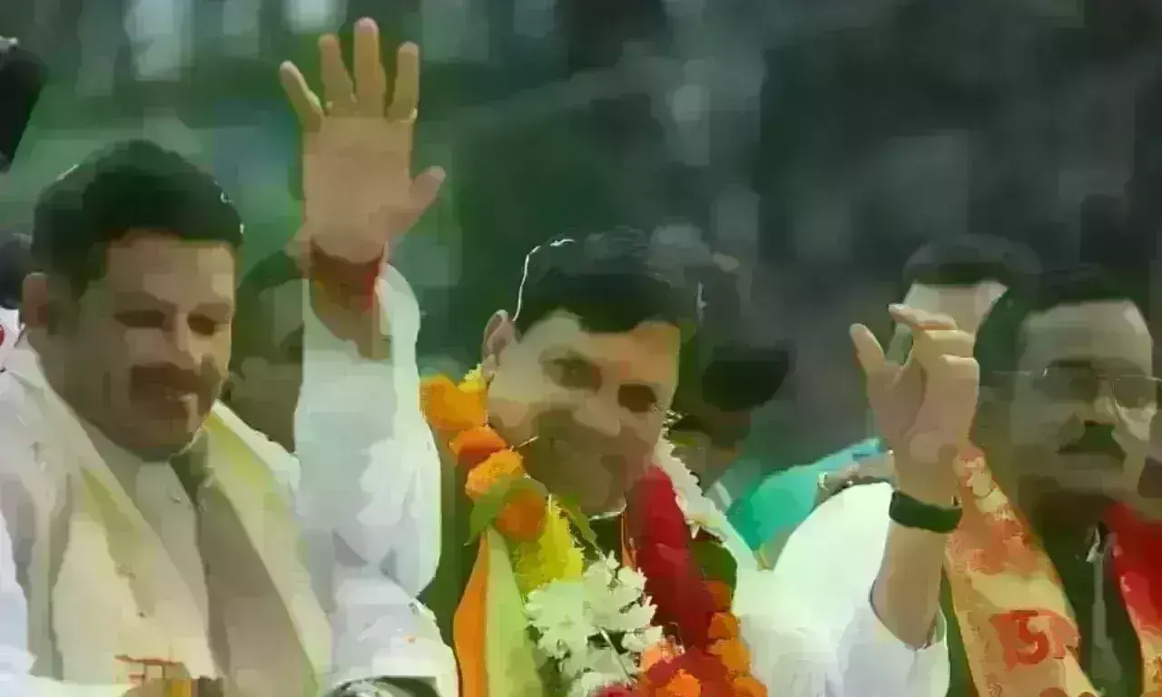 मुख्यमंत्री डॉ यादव ने तोड़ा मिथक, उज्जैन में गुजारी रात, सिंधिया धीरे से एक मंत्र फूंक गए मुख्यमंत्री डॉ यादव ने तोड़ा मिथक, उज्जैन में गुजारी रात, सिंधिया धीरे से एक मंत्र फूंक गए