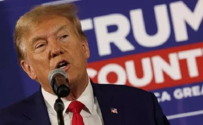 अवैध प्रवासी घोल रहे अमेरिका के खून में जहर : ट्रंप अवैध प्रवासी घोल रहे अमेरिका के खून में जहर : ट्रंप