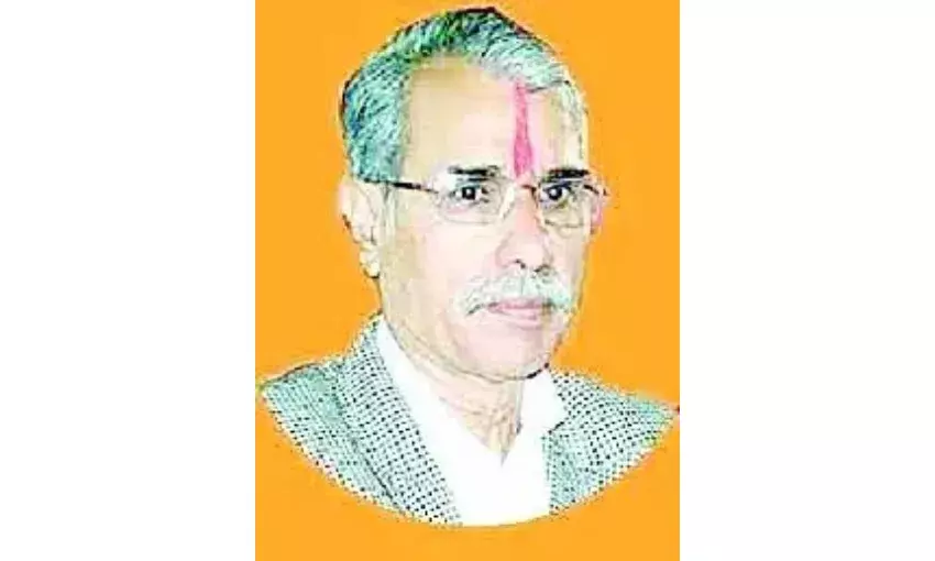 क्रांतिकारी रामप्रसाद बिस्मिल, अशफाकउल्ला और ठाकुर रोशन सिंह का बलिदान क्रांतिकारी रामप्रसाद बिस्मिल, अशफाकउल्ला और ठाकुर रोशन सिंह का बलिदान