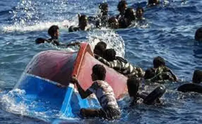 यूरोप जा रहे प्रवासियों से भरी नौका लीबिया तट के पास पलटी, 60 लोगों की मौत