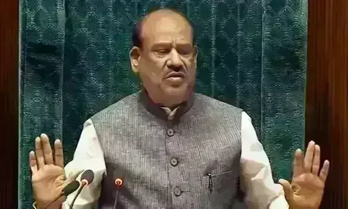 संसद में सुरक्षा चूक पर आज भी हंगामा, लोकसभा स्पीकर ने कहा- सदन में तख्तियां लाना-नारेबाजी करना गलत