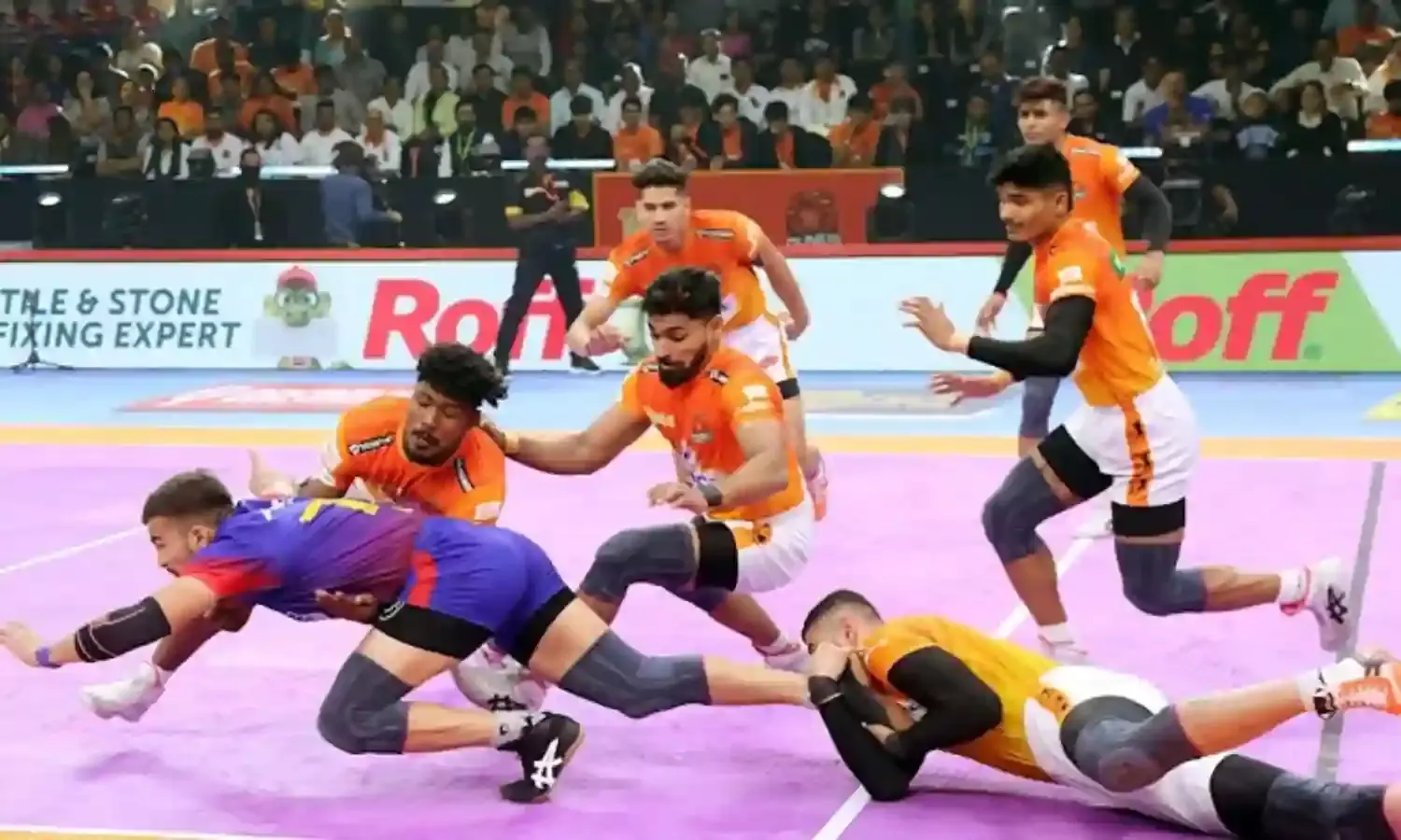 हरफनमौला खेल के दम पर दिल्ली को 7 अंक से हराकर टेबल टॉपर बनी पुनेरी पलटन