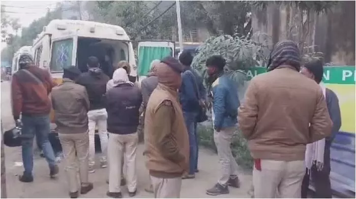 बिहार: शराब तस्कर ने दारोगा को गाड़ी से रौंदा, होमगार्ड जवान घायल