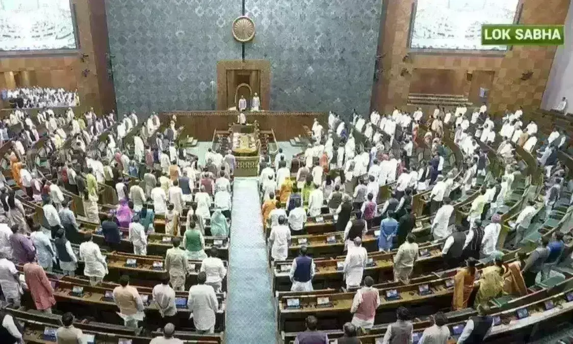 लोकसभा की कार्यवाही अनिश्चितकाल तक स्थगित, सत्र में पारित हुए 18 विधेयक
