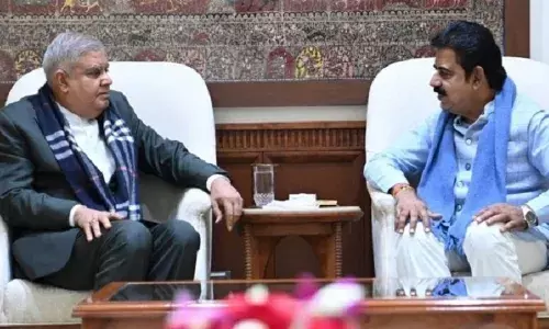 उपराष्ट्रपति धनखड़ से मिले इंदौर सांसद लालवानी, विपक्षी सांसदों के व्यवहार की निंदा की