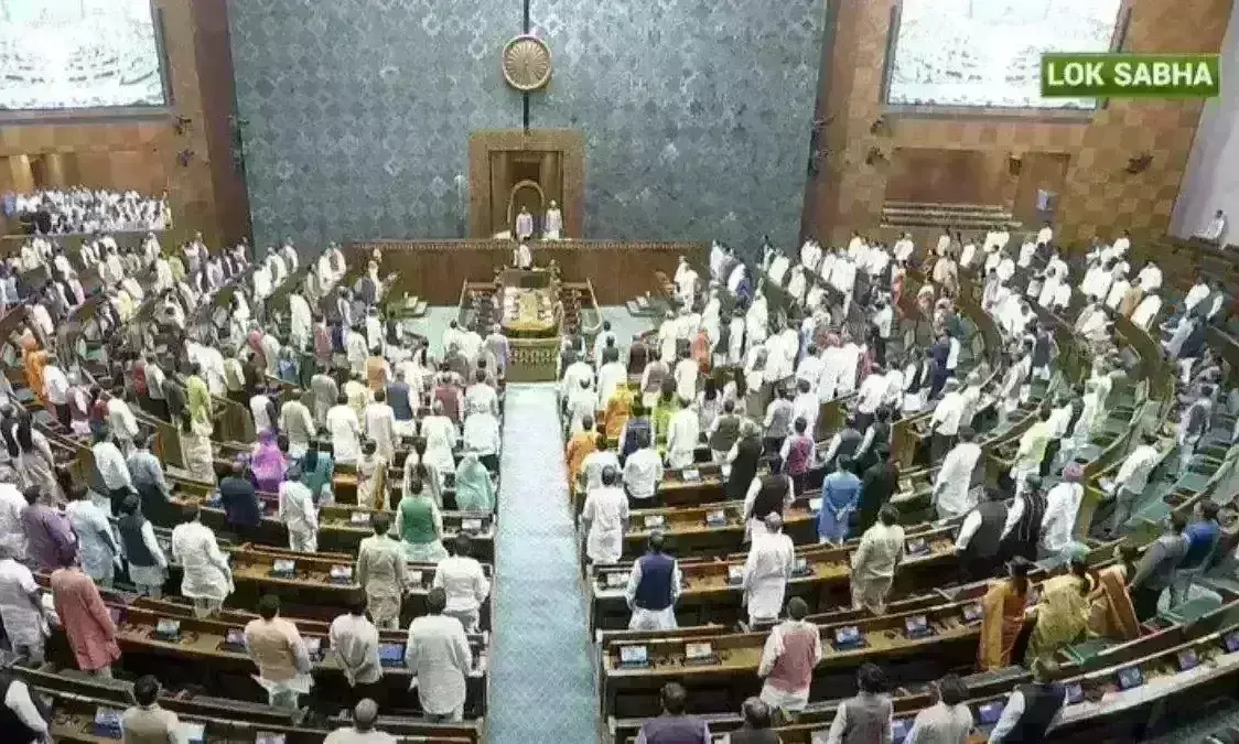 लोकसभा की कार्यवाही अनिश्चितकाल तक स्थगित, सत्र में पारित हुए 18 विधेयक