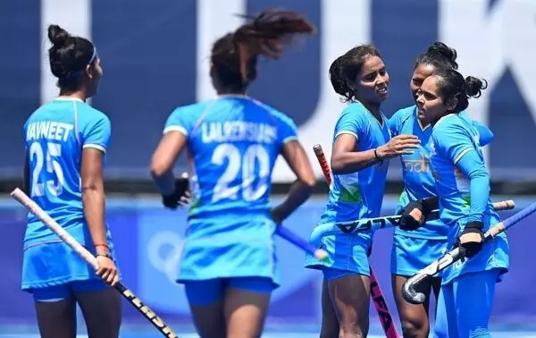 एफआईएच ओलंपिक क्वालीफायर की तैयारी में लगी भारतीय महिला हॉकी टीम