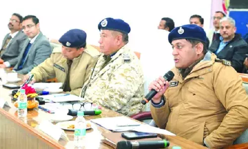 आईजी रेंज करण सिंह ने वीवीआईपी सुरक्षा के लिए फोर्स को ब्रीफ किया