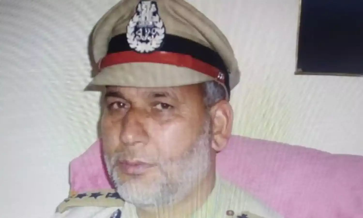 बारामूला में सेवानिवृत्त पुलिस अफसर को गोली मारी, मौत