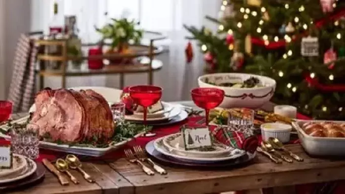 क्रिसमस डिनर के बाद फ्रांस में एयरबस अटलांटिक के 700 से अधिक कर्मचारी हुए बीमार क्रिसमस डिनर के बाद फ्रांस में एयरबस अटलांटिक के 700 से अधिक कर्मचारी हुए बीमार