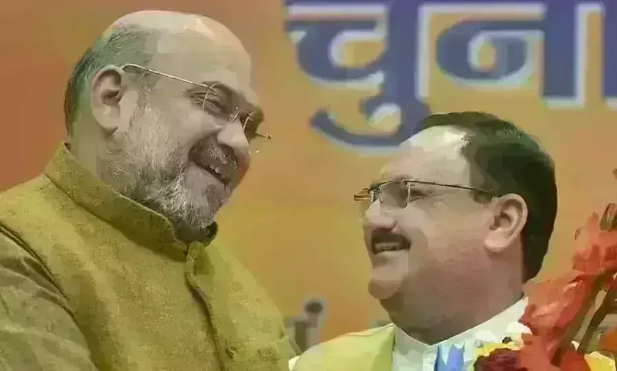 पश्चिम बंगाल पहुंचे अमित शाह और जेपी नड्डा, पार्टी नेताओं के साथ की अहम बैठक