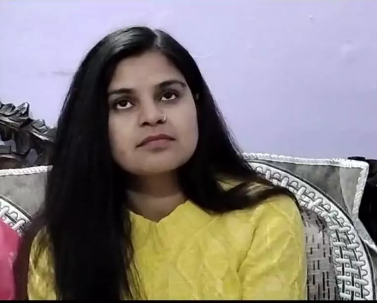 MPPSC -2019 की टॉपर बनी सतना की प्रिया पाठक