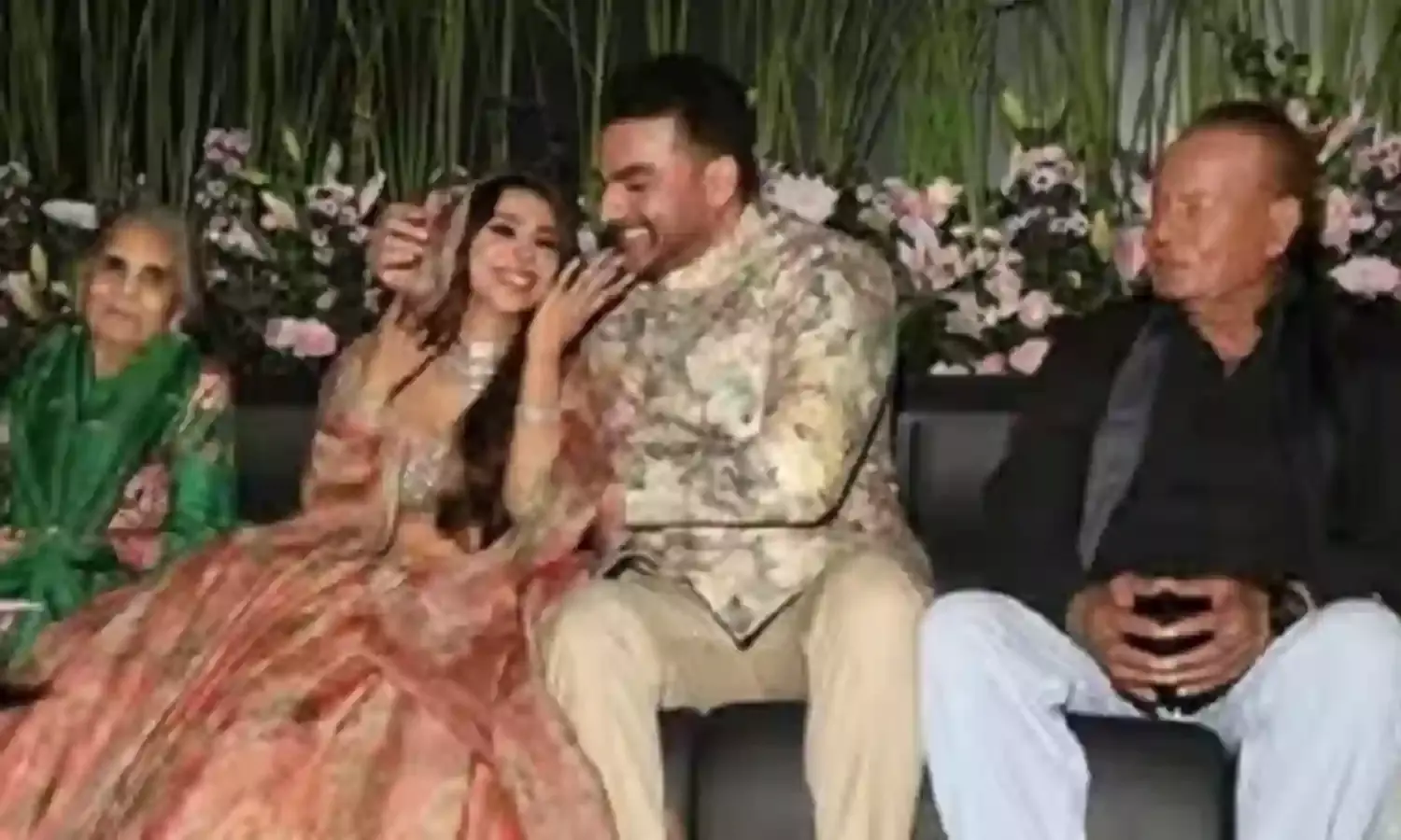 अरबाज खान की दूसरी शादी पर पिता सलीम खान ने कहा- यह कोई अपराध नहीं अरबाज खान की दूसरी शादी पर पिता सलीम खान ने कहा- यह कोई अपराध नहीं