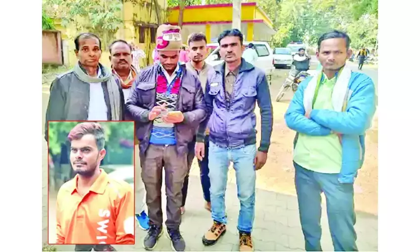 दो बाइकों की भिंड़त में परीक्षा देने जा रहे छात्र की मौत