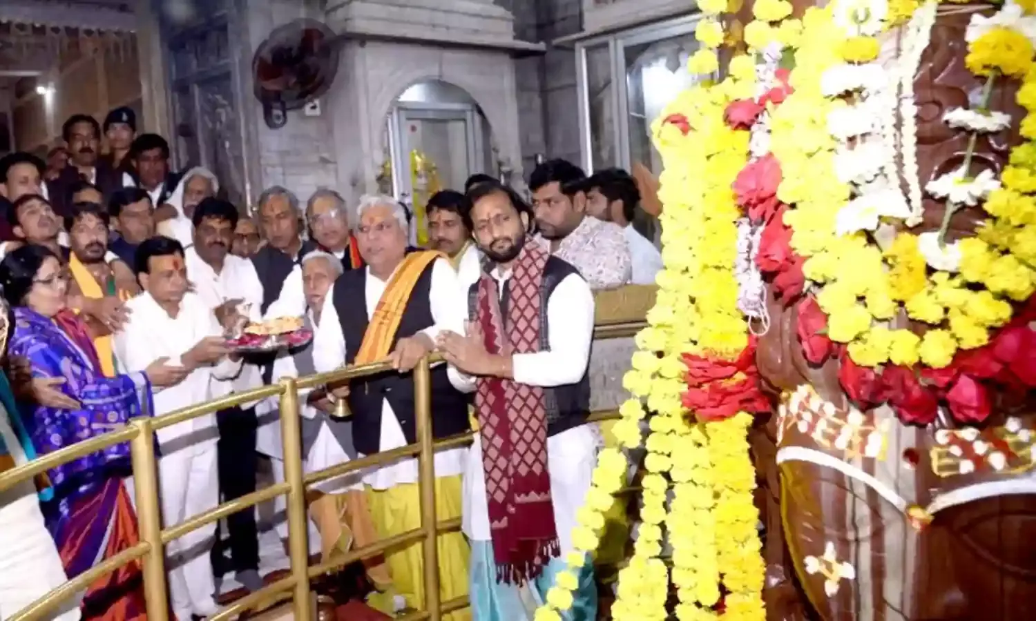 मप्रः उप मुख्यमंत्री देवड़ा ने की बाबा महाकाल एवं पशुपति नाथ की पूजा