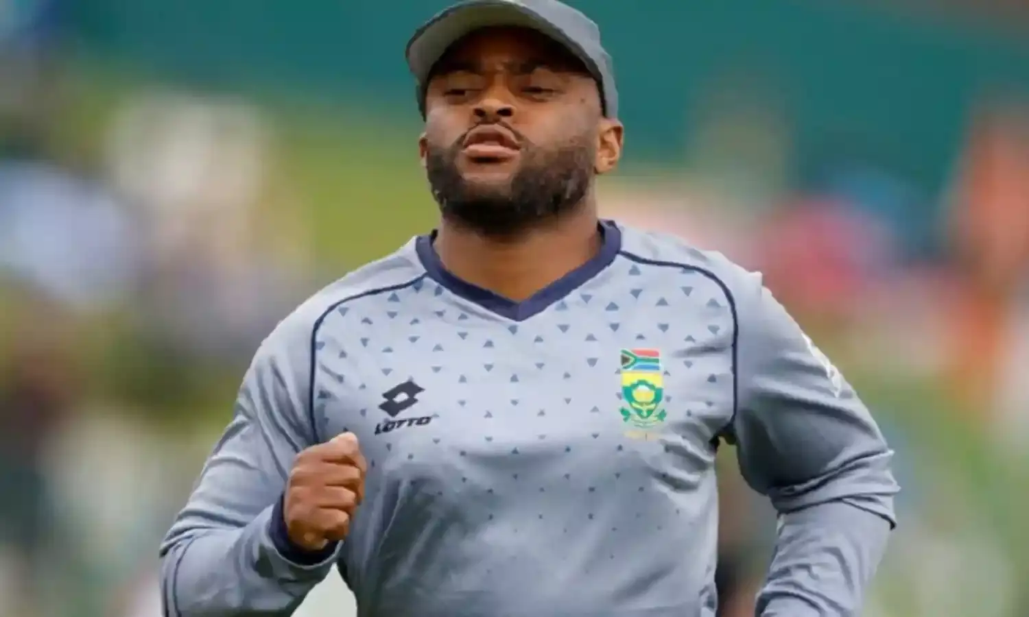 भारत के खिलाफ केप टाउन टेस्ट से बाहर हुए चोटिल तेम्बा बावुमा