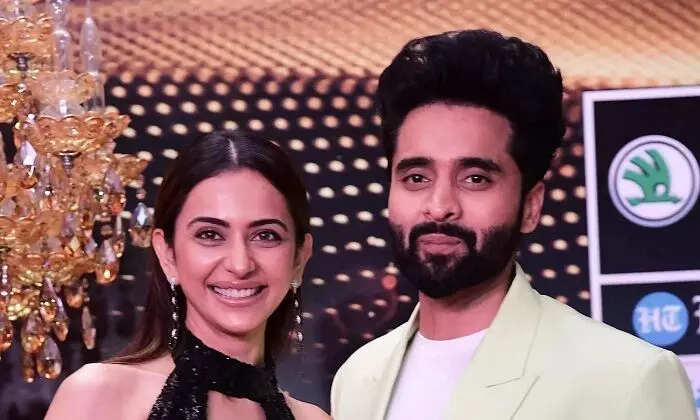 नए साल में कई बॉलीवुड सेलिब्रिटीज शादी के बंधन बंधेंगे नए साल में कई बॉलीवुड सेलिब्रिटीज शादी के बंधन बंधेंगे