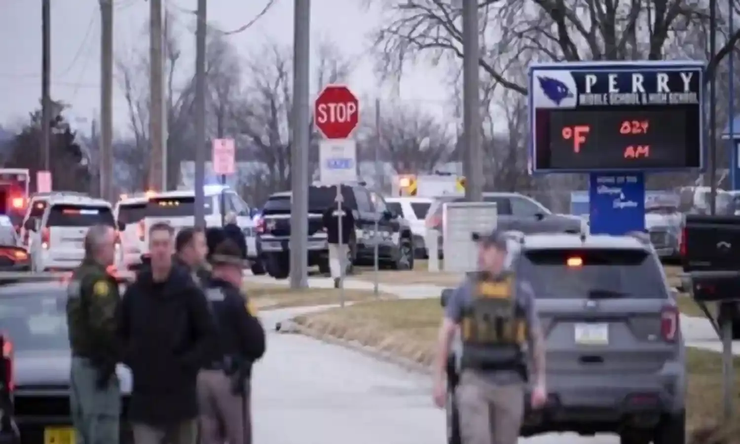 America:  पेरी के हाई स्कूल में हुई गोलीबारी, कई लोग घायल