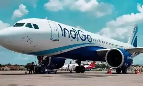 इंडिगो एयरलाइन ने टिकट पर ईंधन शुल्क वसूलना बंद किया