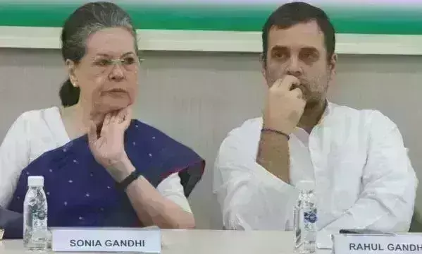 उप्र में गांधी परिवार की रायबरेली और अमेठी सीट पर कांग्रेस की प्रतिष्ठा दांव पर, सपा का सहारा तलाश रही उप्र में गांधी परिवार की रायबरेली और अमेठी सीट पर कांग्रेस की प्रतिष्ठा दांव पर, सपा का सहारा तलाश रही